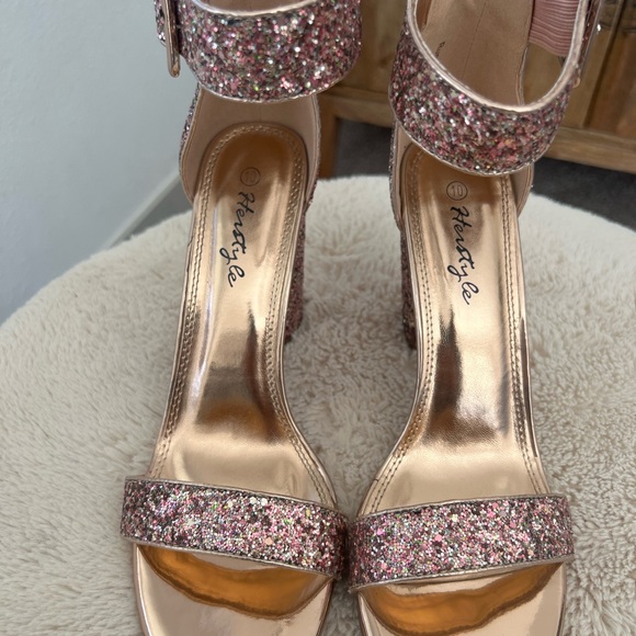 Herstyle Womens Chunky Block Heels Open Toe Ankle Strap High Heel Dress Pump - Picture 7 of 7